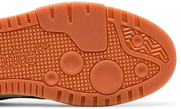 Out Of Office White Black Gum