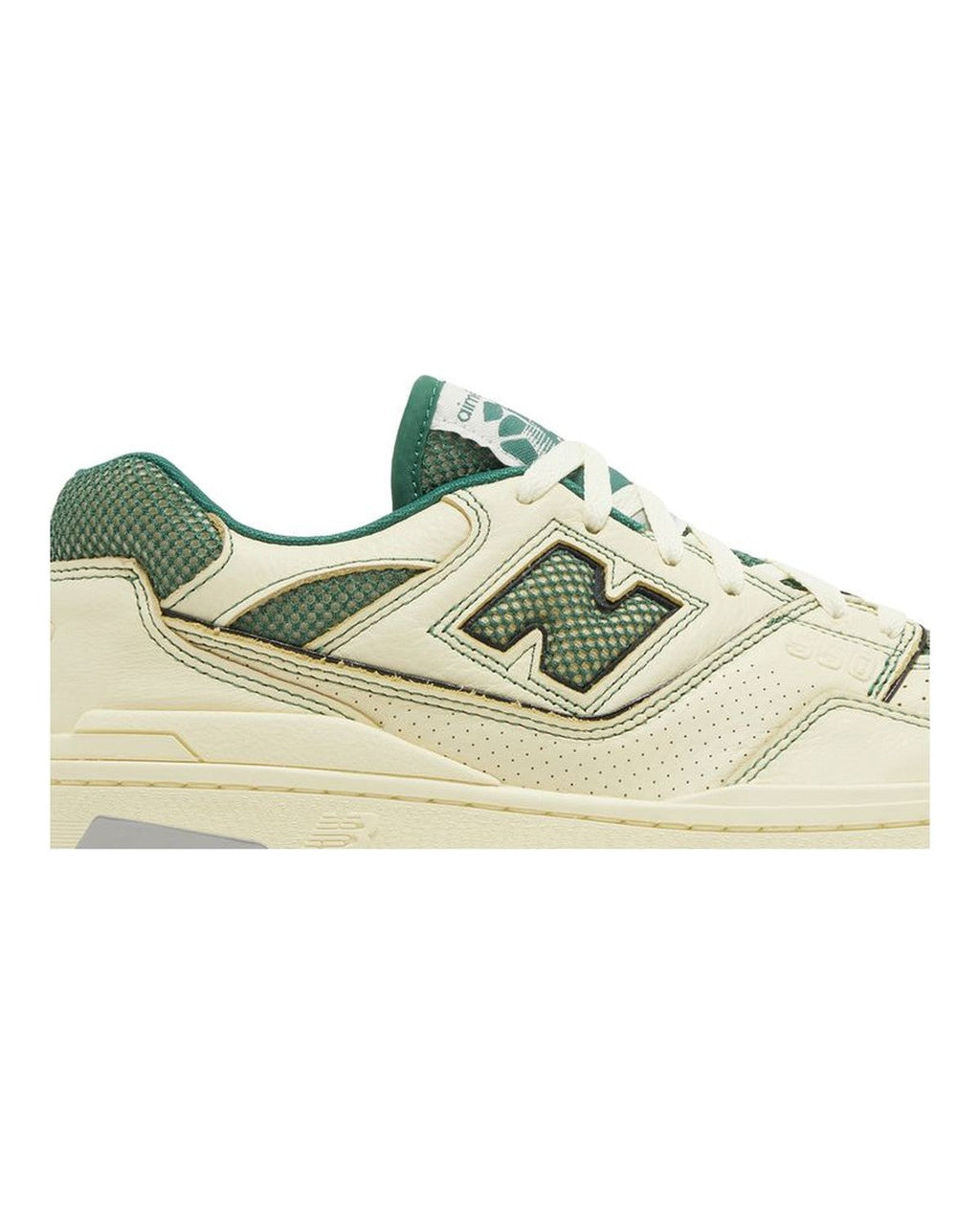 550 MASARYK White Green