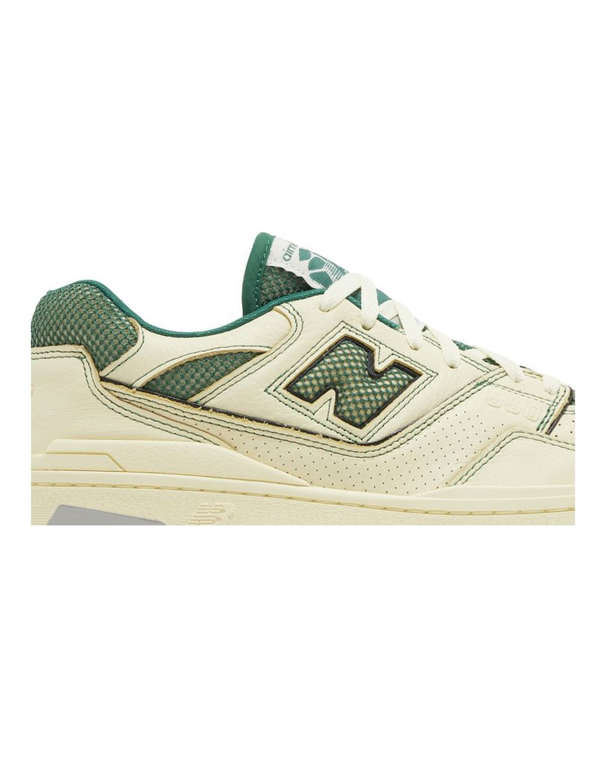 550 MASARYK White Green