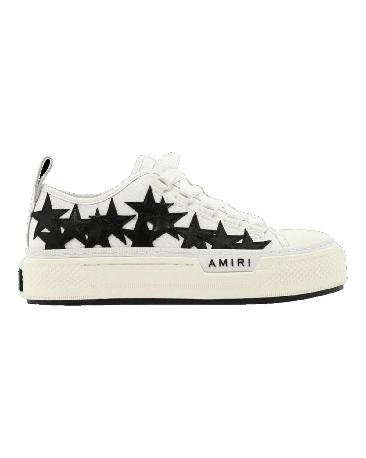 Stars Court Low